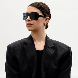 Authentic New Womens sunglasses MIU MIU 06WS/1AB1A1/61 in Mask shape